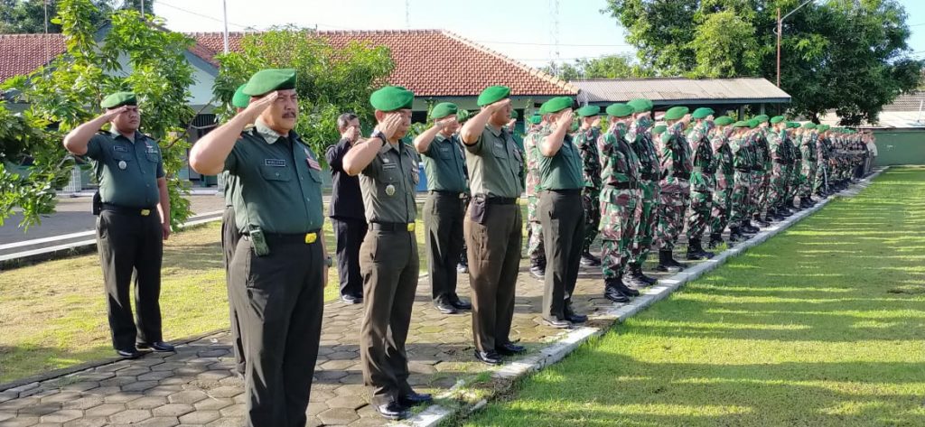 Kodim 0735/Surakarta Gelar Upacara Bendera, Ini Maknanya