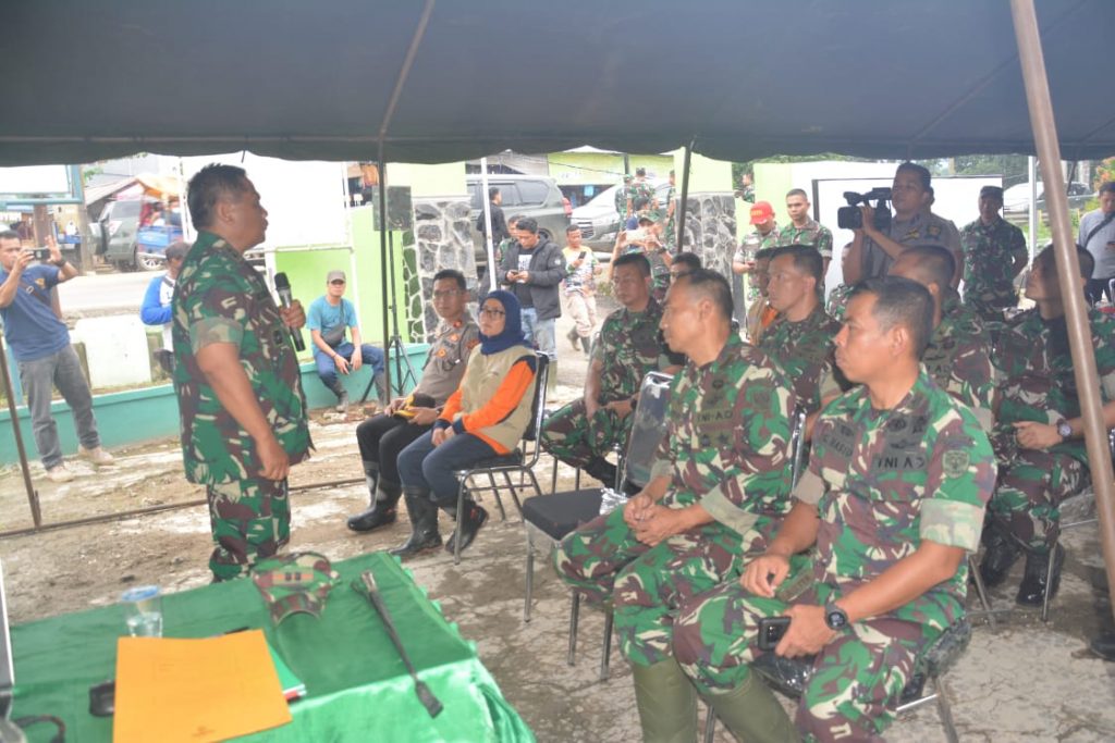 Pasca Banjir dan Longsor Pangdam III/ Siliwangi Kunjungi Wilayah Lebak, Banten