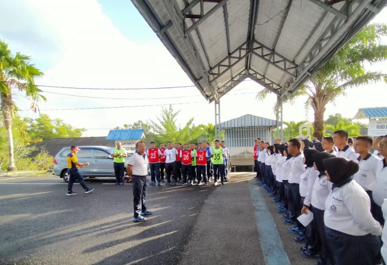 Segenap Prajurit dan PNS Lantamal IV Ikuti Tes Garjas