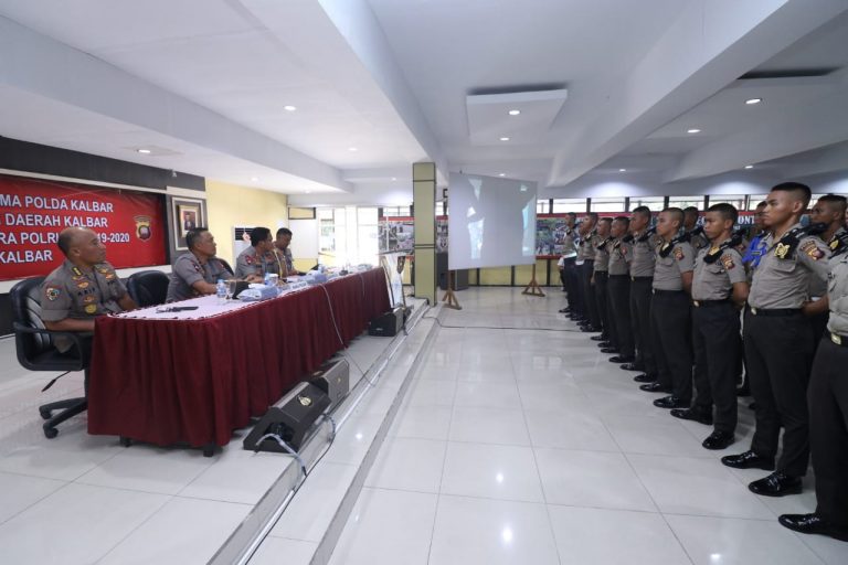Pembekalan Kepada 200 Siswa SPN Pontianak, Kapolda Kalbar Berikan Gambaran Dinamika Tugas