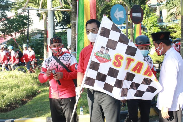 H.M SOERYA LEPAS KOMUNITAS GOWES GRIYA PERMATA MENUJU JEMBATAN 4 BARELANG
