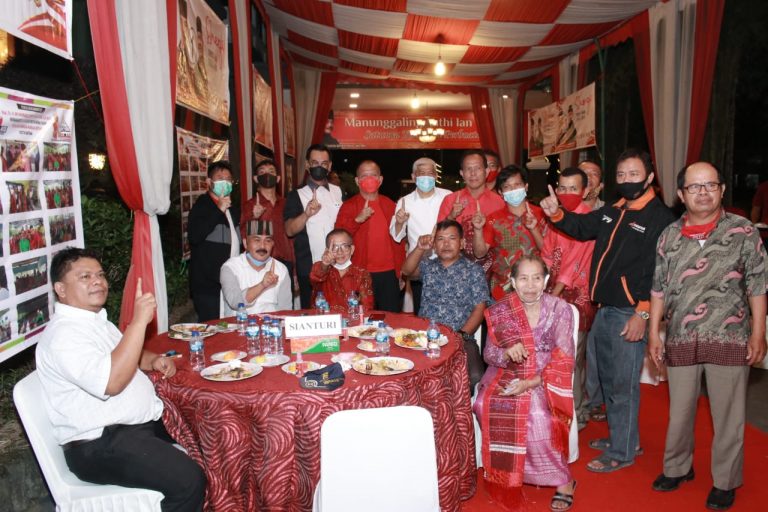 Opung Hasudungan Boru Sianturi Doakan Soerya-Iman Pimpin Kepri