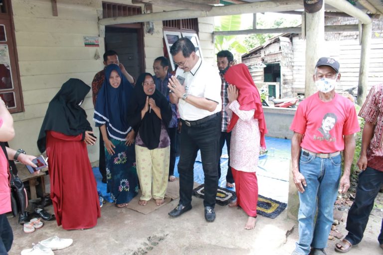 Warga lingga Utara Menilai Soerya–Iman Mampu Mensejahterakan Kepri