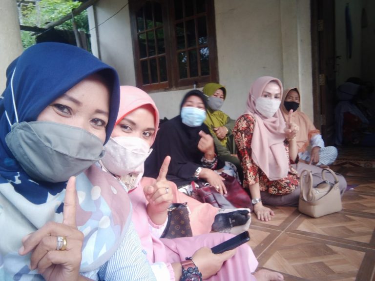 Tim Sinergi Kampanye di Senggarang, Ajak Warga Pilih Soerya-Iman