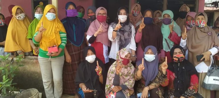 Istri Cawagub Iman Sutiawan Ajak Ibu–Ibu ‘Gaspol’ Dukung SINERGI