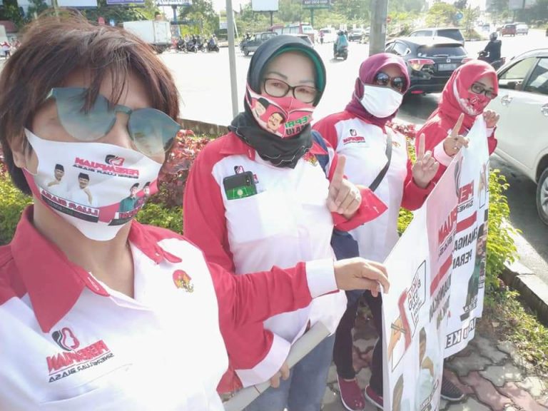 Demi Kepri Lebih Maju, Perempuan Sinergi Turun ke Jalan Bagikan APK