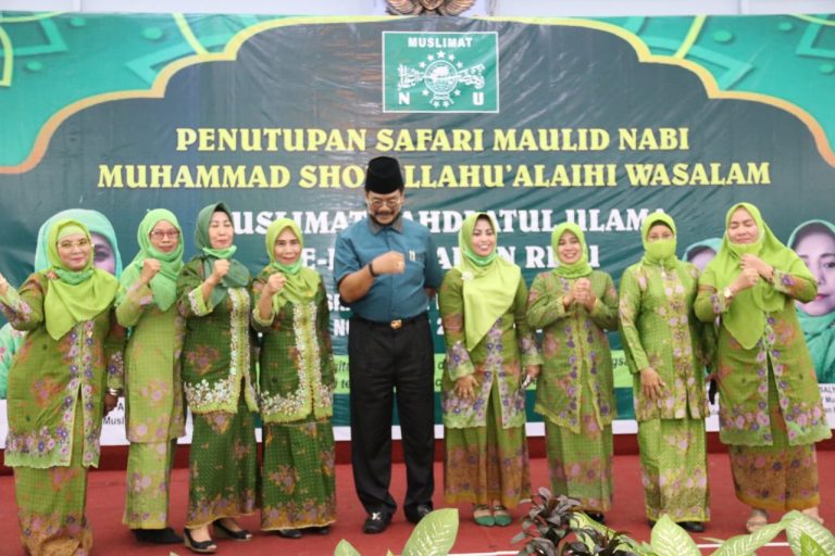Soerya Respationo Hadiri Penutupan Safari Maulid Nabi Muhammad SAW Muslimat  NU