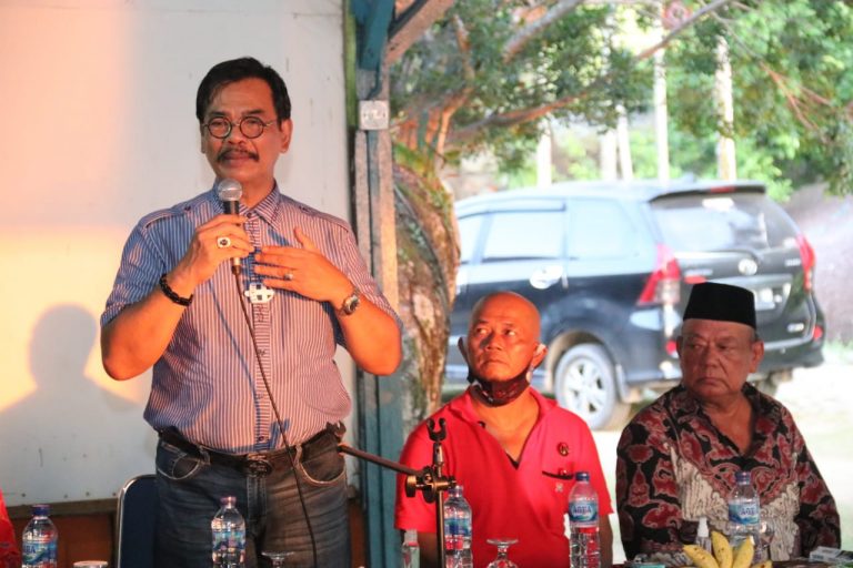 Soerya Respationo Ingatkan Anggota Dewan PDIP di Karimun untuk ‘Jaga’ dan Perhatikan Kundur