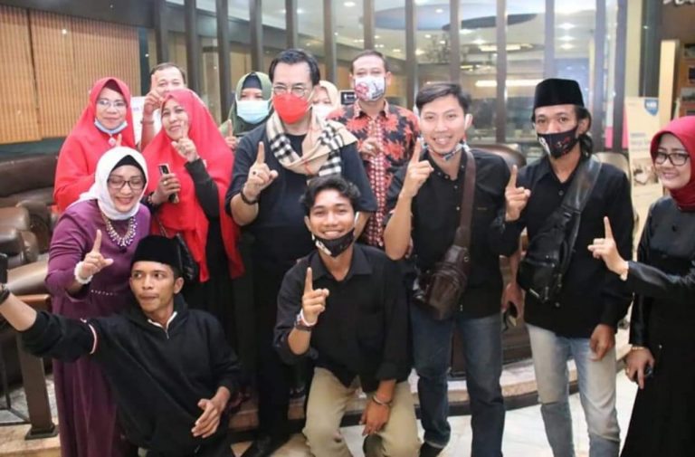 Jadi Gubernur, Warga Tanjung Sari Kundur Minta Soerya Respationo Atasi Pengangguran