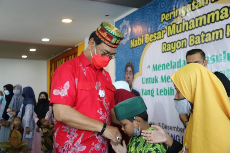 Hadiri Maulid Nabi, Soerya Respationo Didoakan Anak Yatim