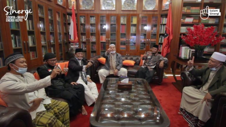 KH Ma’mun Murod Doakan Soerya-Iman Menang di Pilkada Kepri