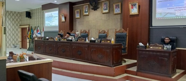 Tak Kuorum, Rapat Paripurna Penyampaian LKPJ Bupati Anambas Ditunda