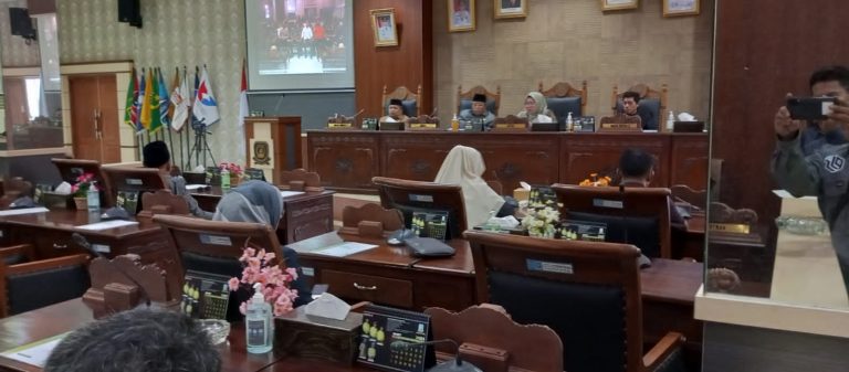 Rapat Paripurna Penyampaian Laporan LKPJ DPRD Bupati Anambas Tahun Anggaran 2022