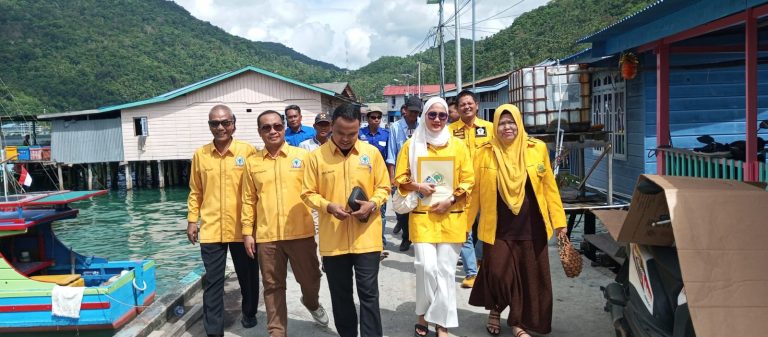 Serahkan Berkas Bacaleg 3 Dapil ke KPU, Golkar Anambas Siap Sukseskan Pemilu 2024