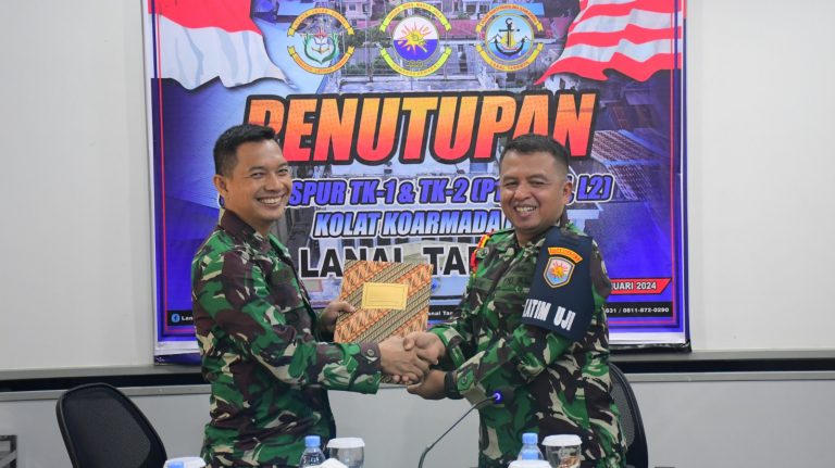 Danlanal Tarempa Tutup Uji Terampil Gladi Tugas Tempur Prajurit Lanal Tarempa