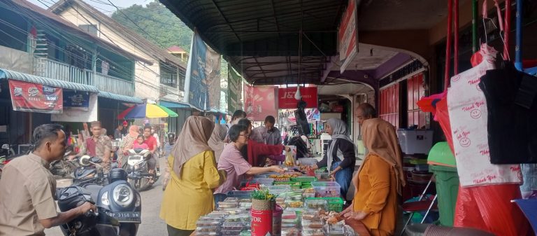 Ramadhan Ke 2 Penjual Takjil di Anambas Mendapat Berkah