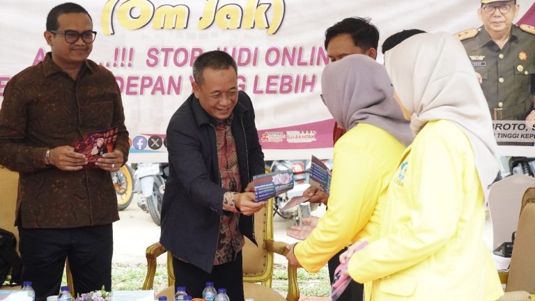 Aplikasi “Hukum Sinar Kepri”, Kejati Berikan Kemudahan Konsultasi Hukum Gratis Kepada Masyarakat Kepulauan