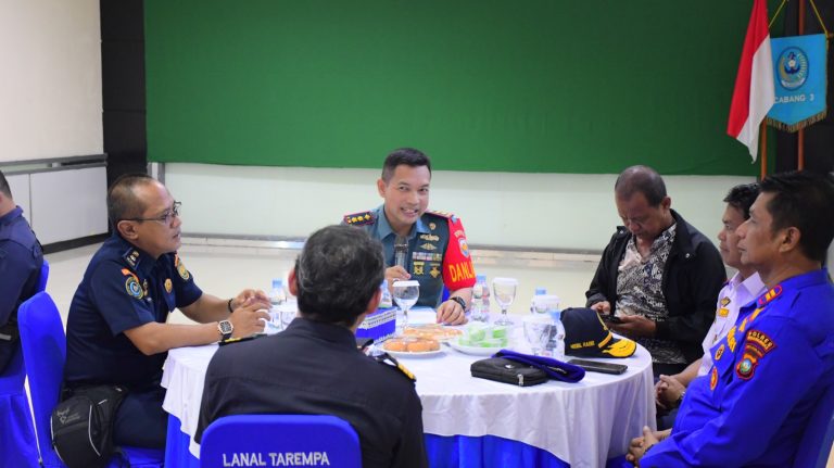 Lanal Tarempa Bersama Instansi Terkait Bahas Keselamatan Transportasi Laut