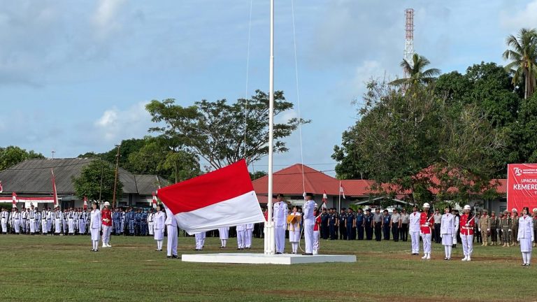 Kapolres Bintan Ikuti Upacara HUT RI ke-79 Tingkat Kabupaten Bintan.
