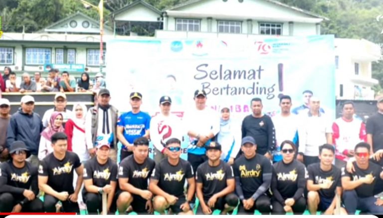 Peserta Negeri Jiran Meriahkan Dragon Boat Race di Kepulauan Anambas