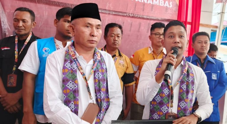 Neko – Topik Daftarkan Diri ke KPU Anambas, 4 Paslon Bakal Bertarung di Pilkada Anambas