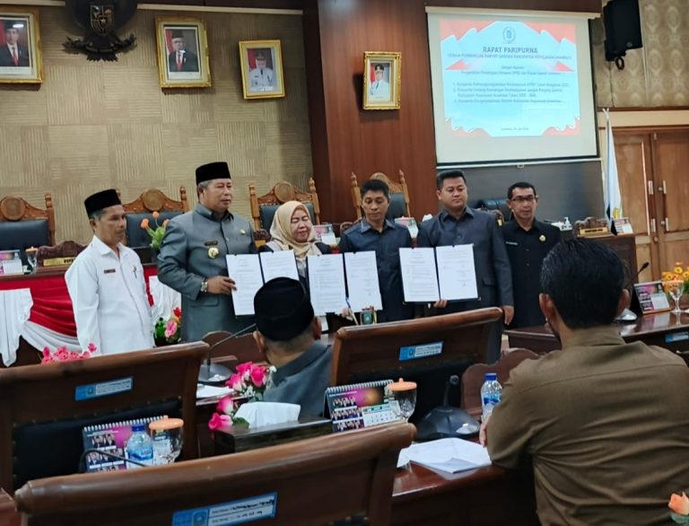 Pengesahan Raperda Pertanggungjawaban Pelaksanaan APBD Anambas Tahun Anggaran 2023
