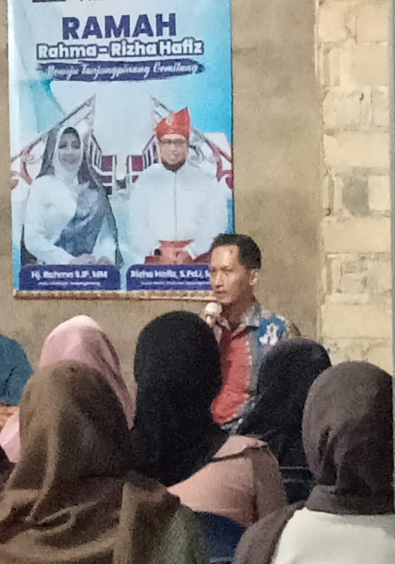 Warga Kampung Air Bukit Rindu Kepemimpinan Rahma