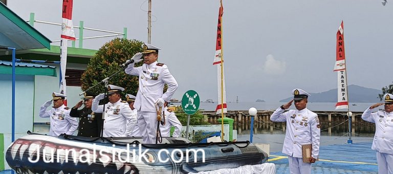 Upacara HUT TNI ke 79, Danlanal Tarempa Tegaskan Peningkatan Prajurit TNI