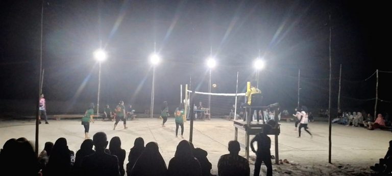 Pemdes Batu Berapit Adakan Pertandingan Bola Volley