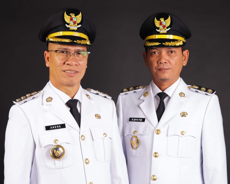 Bupati dan Wakil Bupati Kabupaten Kepulauan Anambas Priode 2025-2030 Resmi Dilantik Presiden RI