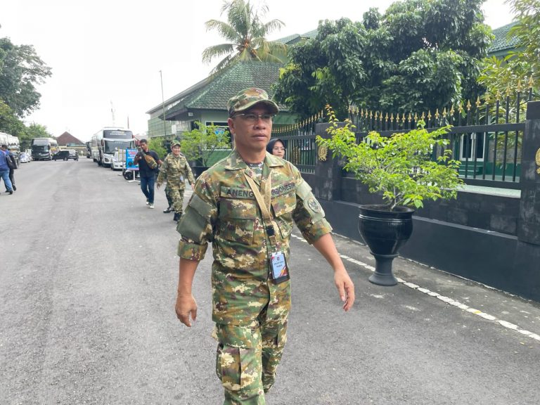 Bupati Kepulauan Anambas, Aneng Antusias Ikuti Reatret Hari Pertama di AKMIL Magelang