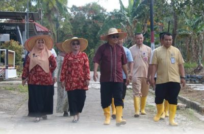 Sukseskan Ketahanan Pangan, Lapas Kelas IIA Tanjungpinang Panen Sayur Kangkung