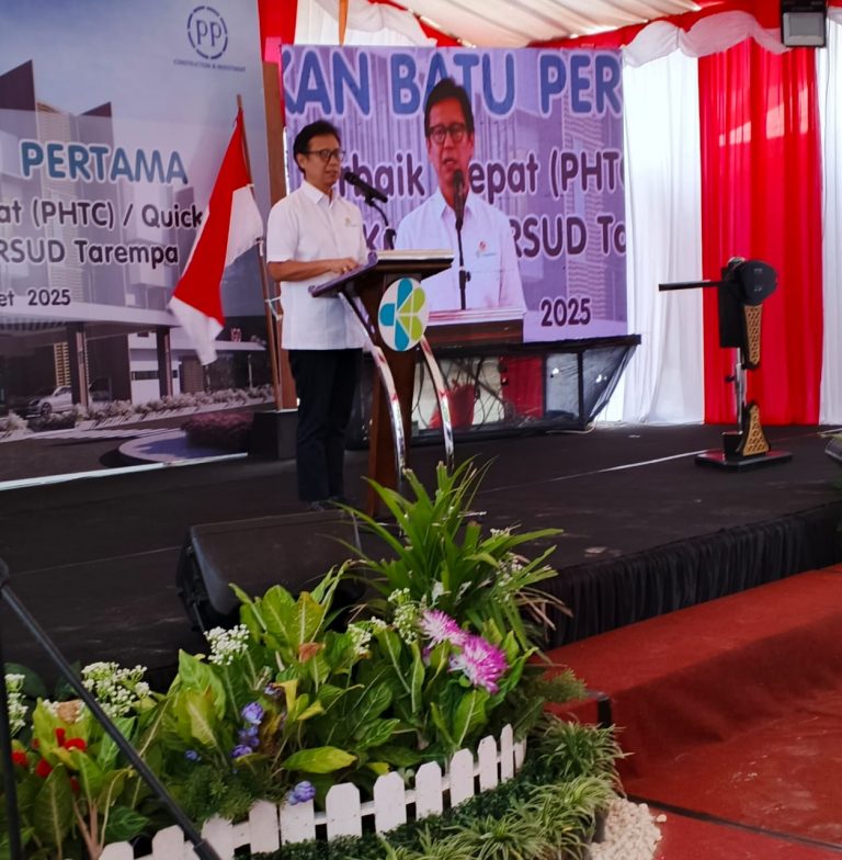 Mentri Kesehatan Budi Gunadi Sadikin Lakukan Peletakan Batu Pertama RSUD Tarempa Tipe C
