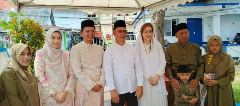 Antusias Warga Hadiri Open House Bupati dan Wakil Bupati Kepulauan Anambas