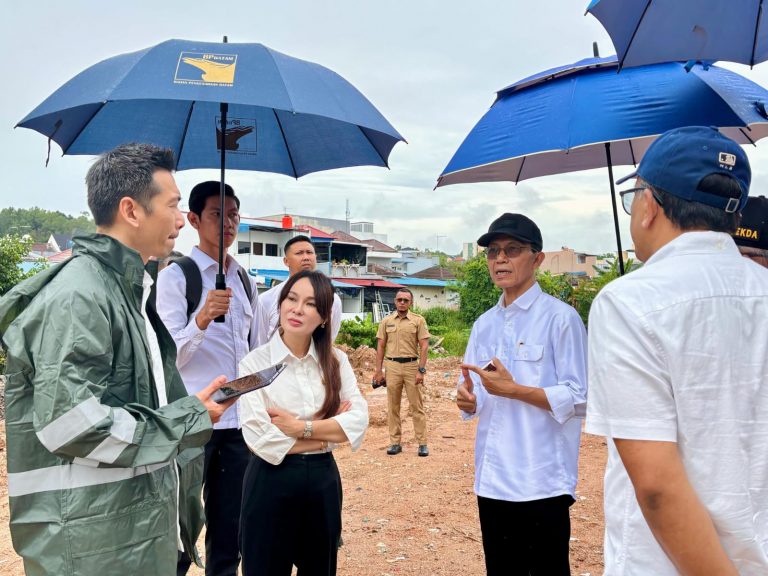 Amsakar dan Li Claudia Minta Pelaku Usaha Berkontribusi Dalam Pembangunan Batam
