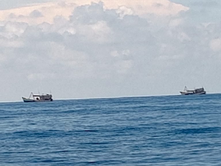 Kapal Asing Diduga Tangkap Ikan Secara Ilegal di Laut Anambas, Nelayan Lokal Resah